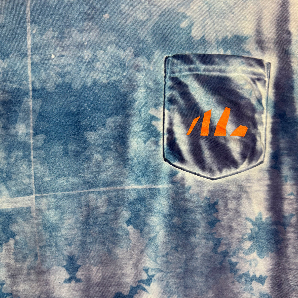 CAMO GIRLS POCKET TEE 1 OF 1
